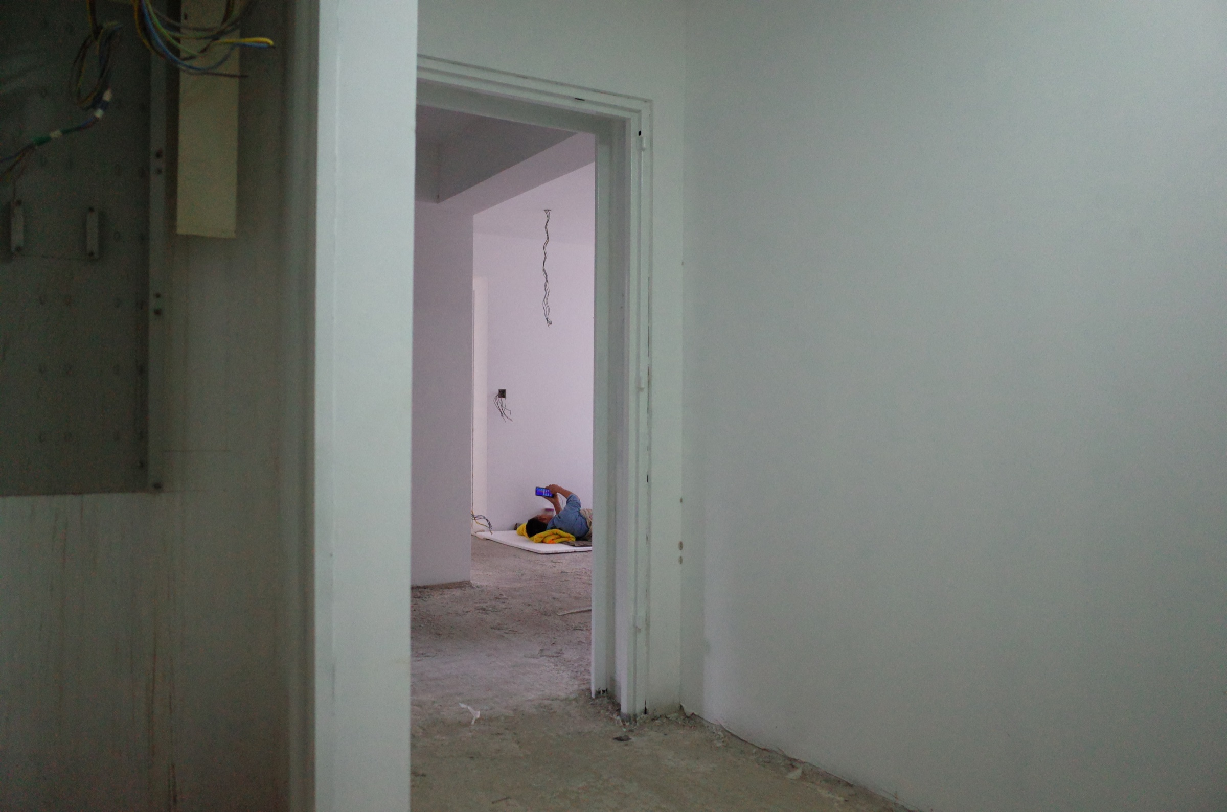 Deluxe Hotel, image 5
